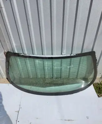 Jaguar XJ X350 Rear windscreen/windshield window 