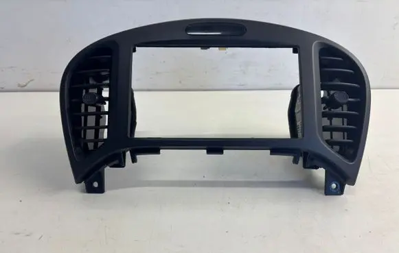 Nissan Juke I F15 Dash center air vent grill 687501KE0A