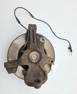 Mercedes-Benz Sprinter W906 Front wheel hub