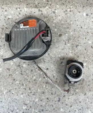 Mazda 6 Headlight ballast module Xenon KDLS001