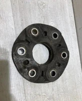 Mercedes-Benz C W204 Rear prop shaft donut coupling/joint A2034110015