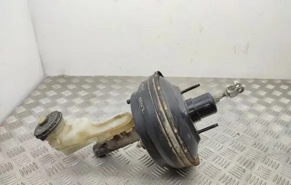 Honda FR-V Brake booster
