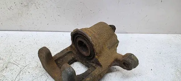 Nissan Qashqai Rear brake caliper 44011EM11A