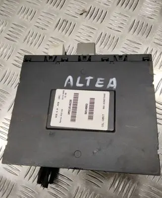 Seat Altea Comfort/convenience module H37S1002 28022871 3C0937049D