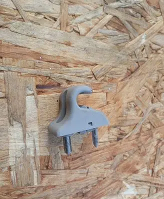 Hyundai i30 Sun visor clip/hook/bracket 