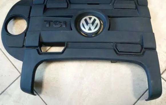 Volkswagen Golf VI Engine cover (trim) 03C103925BR 03C103925AR NE69862
