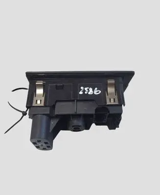 Opel Zafira B Light switch 13205868