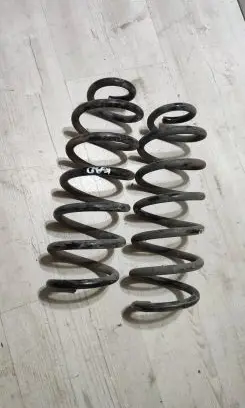 Renault Kadjar Rear coil spring 0821