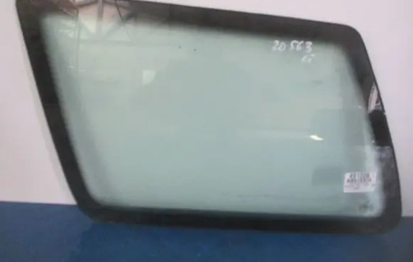 Volkswagen Golf IV Rear side window