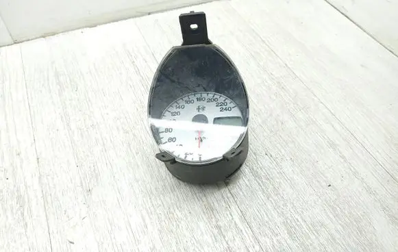 Alfa Romeo 156 Speedometer (instrument cluster) 60672662 027072001 6160349944