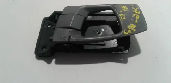 KIA Carens I Front door interior handle 0K2FA58330