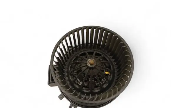 Chrysler Pacifica Heater fan/blower 0701132570 H7822003 AY2727000284