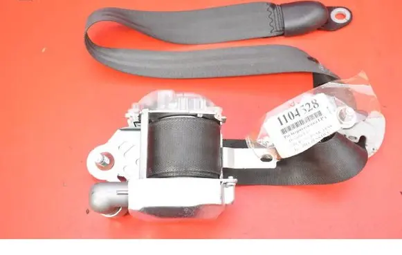 Hyundai i40 Front seatbelt 888103Z000RY