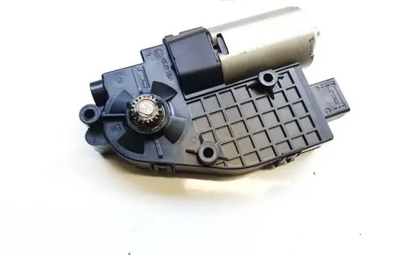 Renault Kadjar Sunroof motor/actuator 3m23520e 3r4264b0611