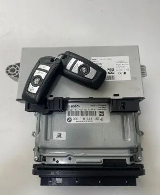 Engine ECU kit and lock set