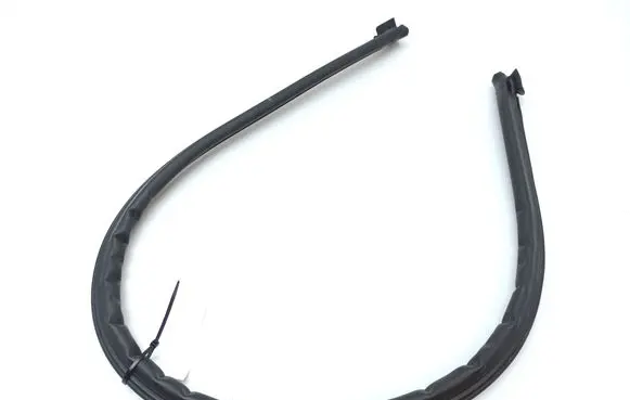 Mercedes-Benz R W251 Engine compartment rubber A2518690198