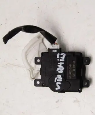 Suzuki Vitara (LY) A/C air flow flap actuator/motor 1138003740