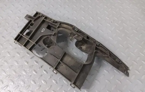 Audi A7 S7 4G Front bumper mounting bracket 4G8807096