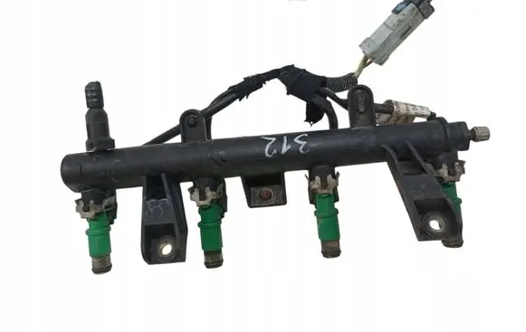 Peugeot 206 Fuel main line pipe 9655833580