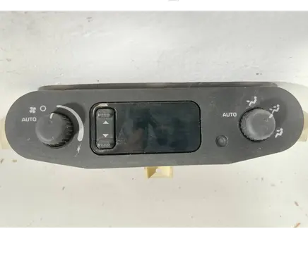 Chrysler Voyager Climate control unit P05005009AC 12209099 206200579
