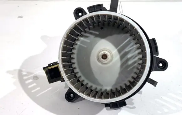 Heater fan/blower