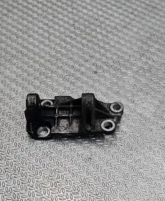 Renault Vel Satis Generator/alternator bracket 