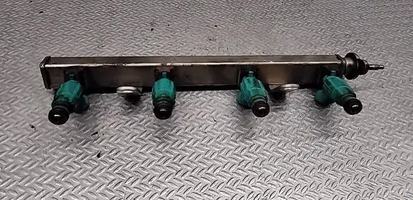 Hyundai i10 Fuel injectors set 3531003000