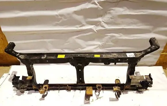 Nissan Pathfinder R51 Radiator support slam panel