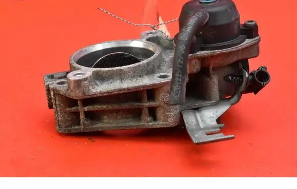 Opel Astra H Throttle body valve 55195014