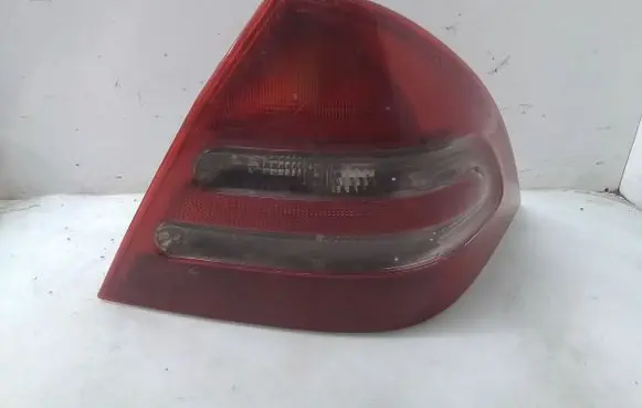 Mercedes-Benz C W203 Rear/tail lights