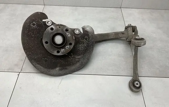 Audi A7 S7 4G Front wheel hub 4G0407242D
