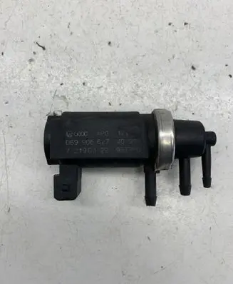 Audi A6 S6 C5 4B Turbo solenoid valve 059906627 72190322