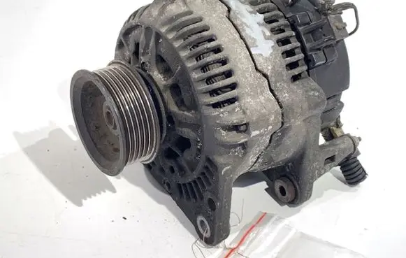 Volkswagen II LT Generator/alternator 028903027N