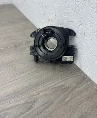 Volkswagen Passat Alltrack Airbag slip ring squib (SRS ring) 5K0953569T