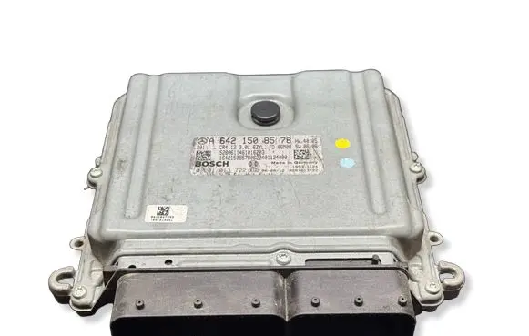 Mercedes-Benz E W211 Engine control unit/module A6421508578 0281013722 5280611461016203