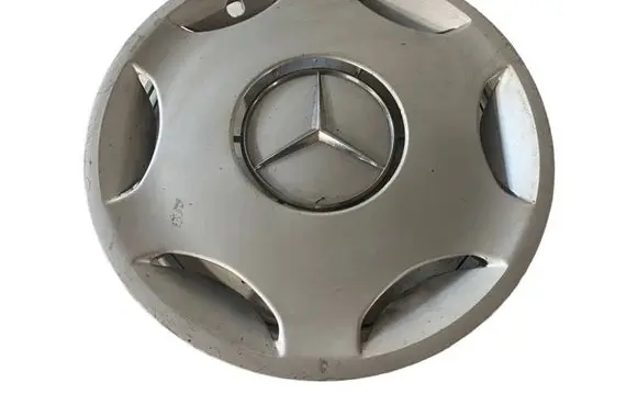 Mercedes-Benz C W202 R15 wheel hub/cap/trim 2024010024