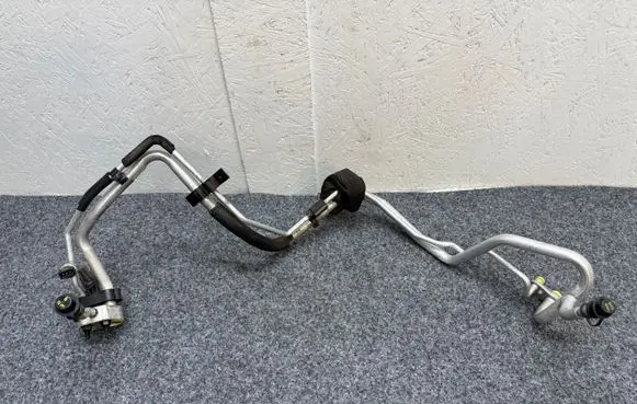Volvo S60 Air conditioning (A/C) pipe/hose 31404452