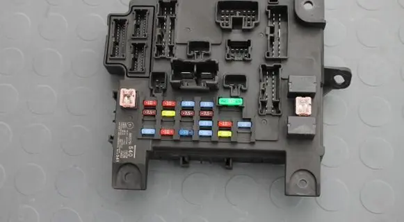Mitsubishi ASX Fuse module 8637B540