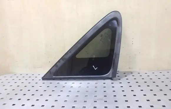 Hyundai ix35 Rear side window