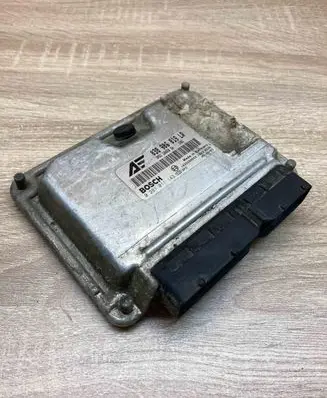 Ford Galaxy Engine control unit/module ECU 038906019LR 0281011143