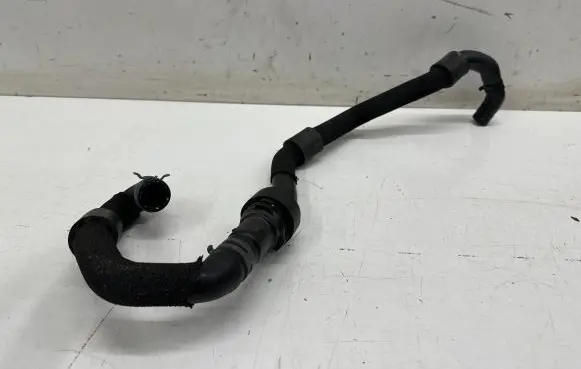 Volkswagen Arteon Shooting Brake Engine coolant pipe/hose 8R0121113