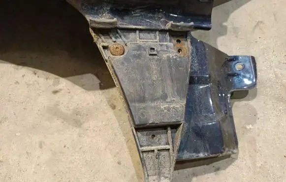 Audi A4 S4 B5 8D Front bumper mounting bracket