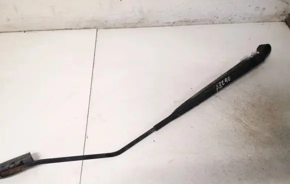 Citroen C3 Front wiper blade arm