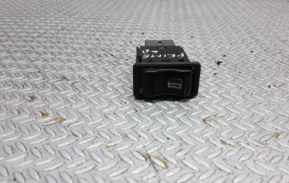 Nissan Primera Central locking switch button 