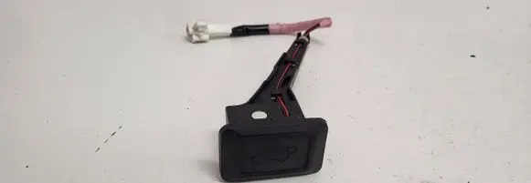 Lexus RX 330 - 350 - 400H Tailgate opening switch 3641Q89