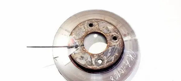 Mitsubishi Colt Front brake disc ventiliuojamas
