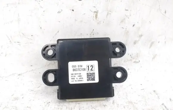 Mitsubishi Outlander Engine control unit/module ECU 8637C108