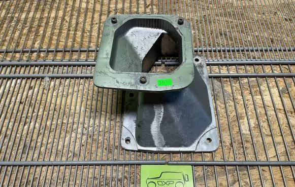 Mercedes-Benz G W461 W463 1st Gen Gearbox mounting bracket A4632770013 4632770013