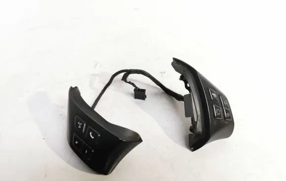 BMW 1 E81 E87 Steering wheel buttons/switches 6764547 6959893
