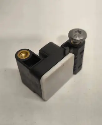 BMW 1 E81 E87 Airbag deployment crash/impact sensor 6911003 2810046577 0285003900